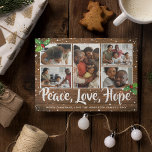 Rústico País Feliz Navidad 5 Foto<br><div class="desc">Tarjeta de vacaciones de navidades con temática campestre con fondo rústico de madera,  plantilla de 5 fotos de collage para personalizar,  festividad,  ducha de nieve,  las palabras "paz,  amor,  esperanza" en un tipo de caligrafía y saludos de temporada debajo.</div>