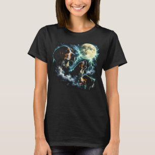 Sabueso aullando bajo la luna Camiseta de perro rú