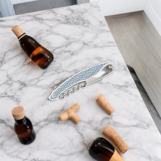 Sacacorchos Intersección del patrón de alfabeto E (Corkscrew Bottle Opener)