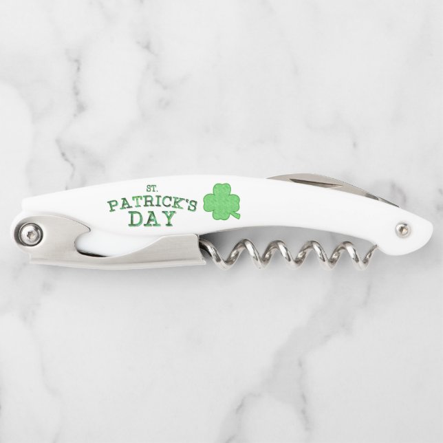 Sacacorchos St. Patrick Day Text And Clover (Anverso)