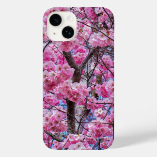 Sakura Bloom Elegance iPhone 14 Funda