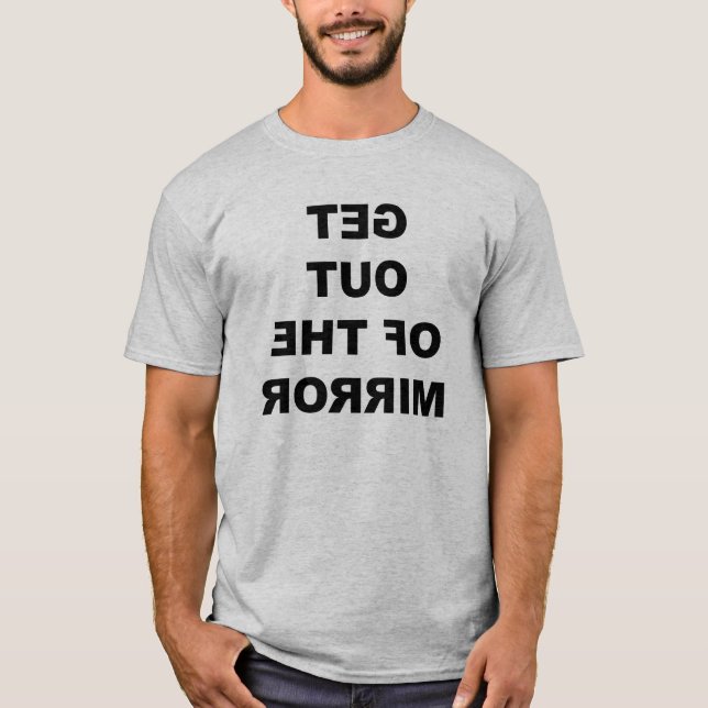 Sal de la camiseta del espejo. (Anverso)