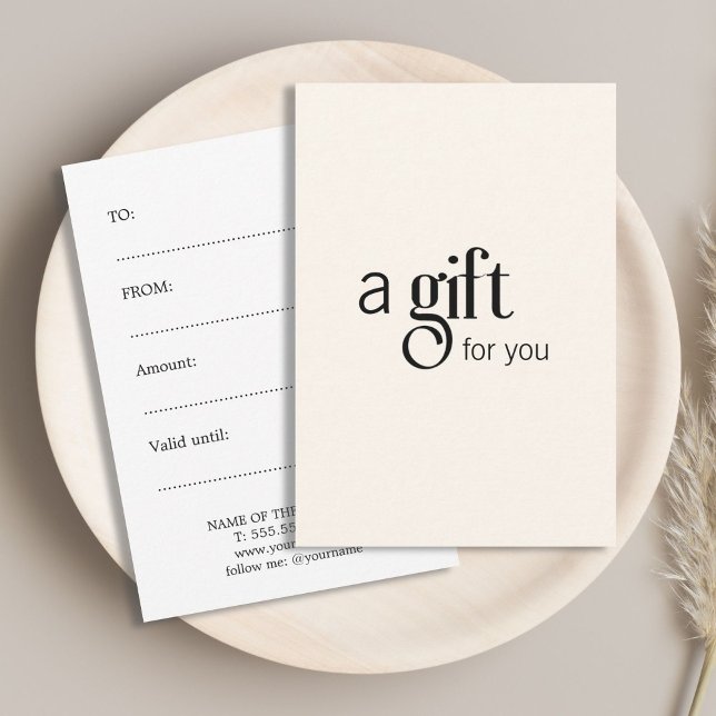 Salón Minimalista de color blanco floral elegante (Subido por el creador)