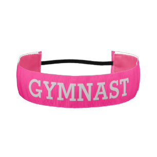 Salto de gimnasta de Chica rosa caliente y banda d