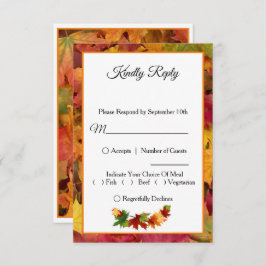 Saltos de otoño para una tarjeta RSVP de boda otoñ