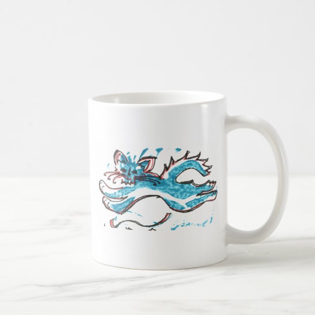 saltos felices del gato del agua de la taza de (Derecha)