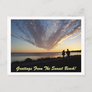 ¡Saludos Desde La Playa Sunset! Postal