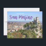 Saludos desde la postal de San Marino<br><div class="desc">Envíe saludos desde San Marino,  Italia con esta pintoresca postal de las Tres Torres.</div>