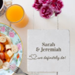 Salvamanteles Definitivamente hacemos Boda personalizado del cor<br><div class="desc">Un boda perfecto para cualquier pareja,  este elegante trívet proclama que lo harían todo de nuevo. Se puede personalizar con CUALQUIER nombre.</div>
