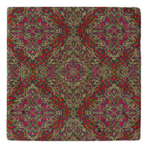 Diseño intrincado y tradicional de motivos de alfo