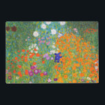 Salvamanteles Jardín de flores por Gustav Klimt<br><div class="desc">Visita mi tienda para un diseño más interesante y más opciones de color => zazzle.com/colorfulworld*</div>