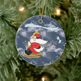 Santa en un ornamento de helicóptero