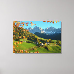 Santa Maddalena en otoño impresión en lienzo