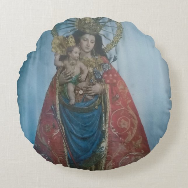 Santa María y la almohada infantil (Anverso)