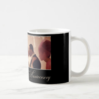 Sara y taza de Lumi 40.o Anniversery