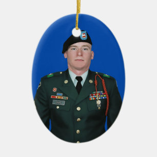 Sargento. En el ornamento uniforme