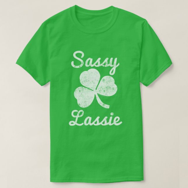 Sassy Lassie Cute Camisa de San Patricio (Diseño del anverso)