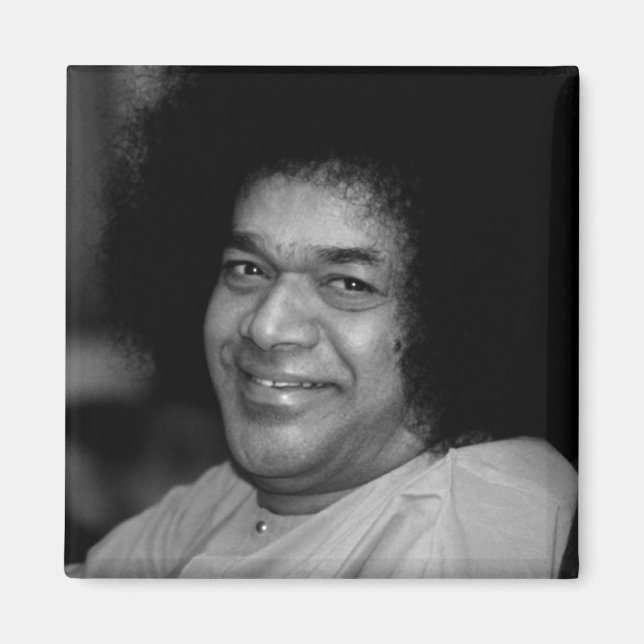 Sathya Sai Baba en el imán (Frente)
