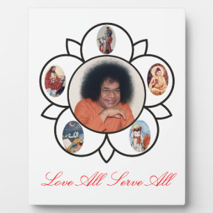 Sathya Sai Baba en placas fotográficas con Esel