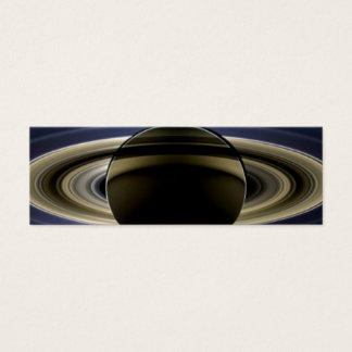 Saturno - El día en que sonrió la Tierra