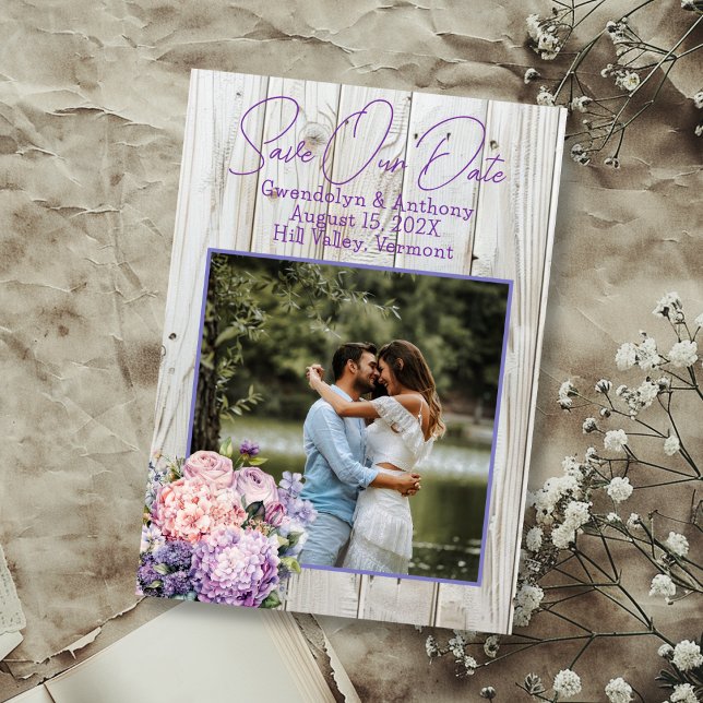 Save the Date Wood and Flowers Photo Invitación (Subido por el creador)
