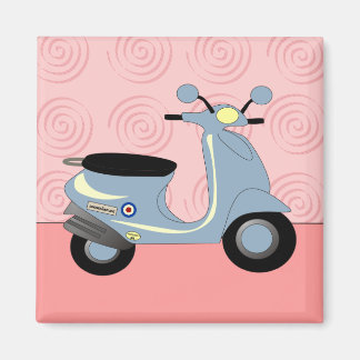 Scooter Trio imán rosa