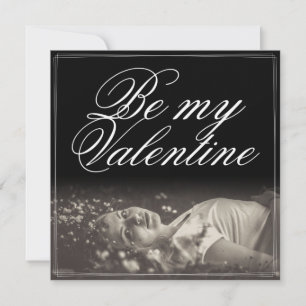 Sé mi San Valentín - joven mujer mentirosa