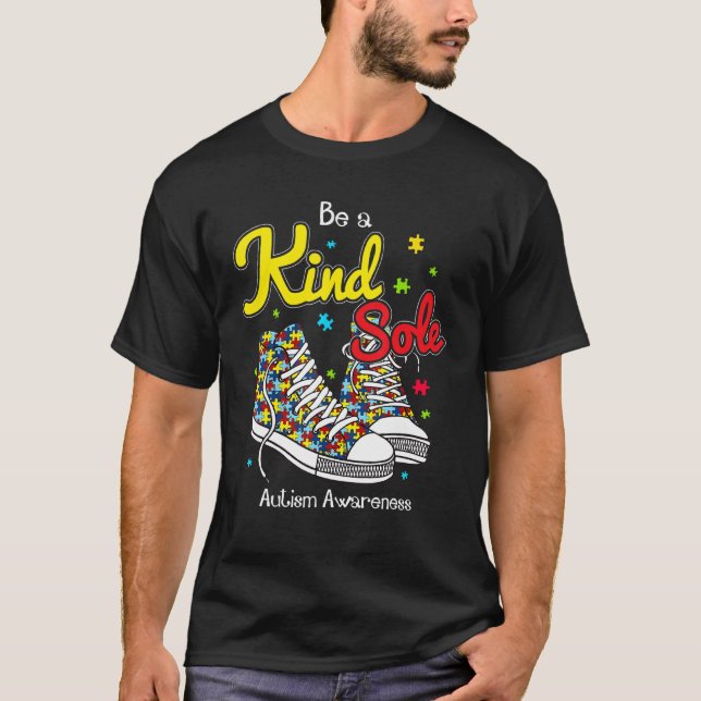 Sé Un Alma Amable Camiseta De Zapatos De Rompecabe (Anverso)