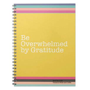 Sea abrumado por el cuaderno de la gratitud