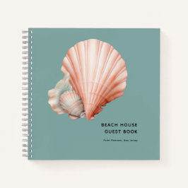 Sea Green con el libro de invitados de Shell Beach