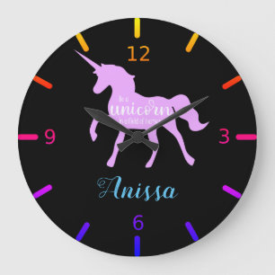 Sea un reloj de pared cuadrado de Unicorn