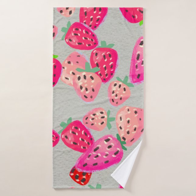 Seamless pattern with ripe strawberry. Hand drawn  (Toalla de baño)