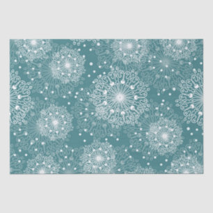 Seda hermoso papel de envoltura con copos de nieve en i