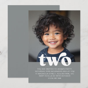 Segunda invitación para foto de cumpleaños en gris