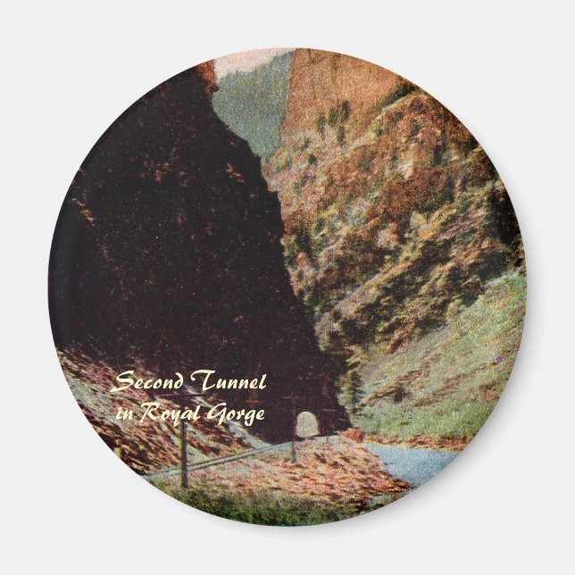 Segundo Túnel en el imán real de Gorge (Frente)