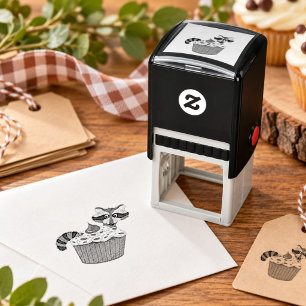 Sello Automático Cute Mapache Furtivo & Cupcake con Chispas de Choc