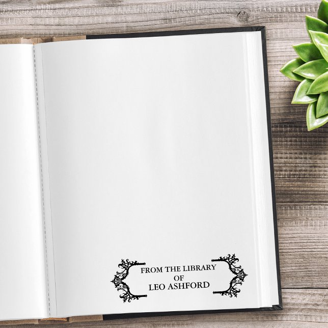 Sello Automático De La Biblioteca De Nombre Personalizado Góticamen (Elegant Border From The Library Of Leo Ashford)