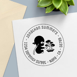 Sello Automático Diminuta dirección de ninja regando árbol bonsái r