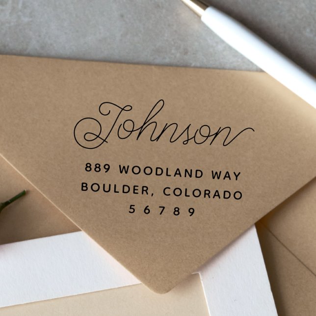 Sello Automático Dirección de devolución de nombre de familia simpl (Simple Modern Family Name Return Address Self-inking Stamp)