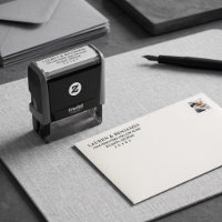 Elegante Tipográfico Negro