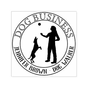 Sello Automático Entrenador Walker jugando con perro