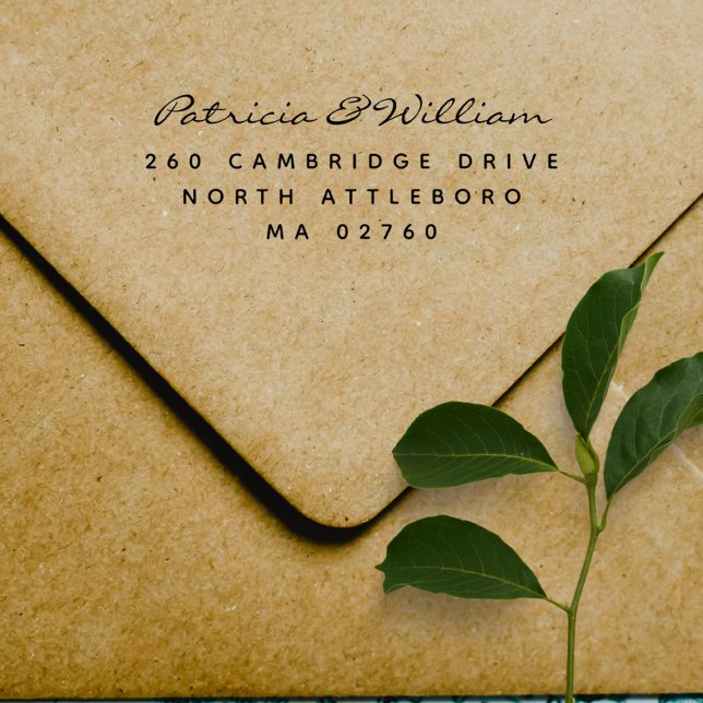 Sello Automático Escritura a mano moderna Dirección de devolución d (Modern Handwriting Two Names Wedding Couple Return Address Self-inking Stamp)