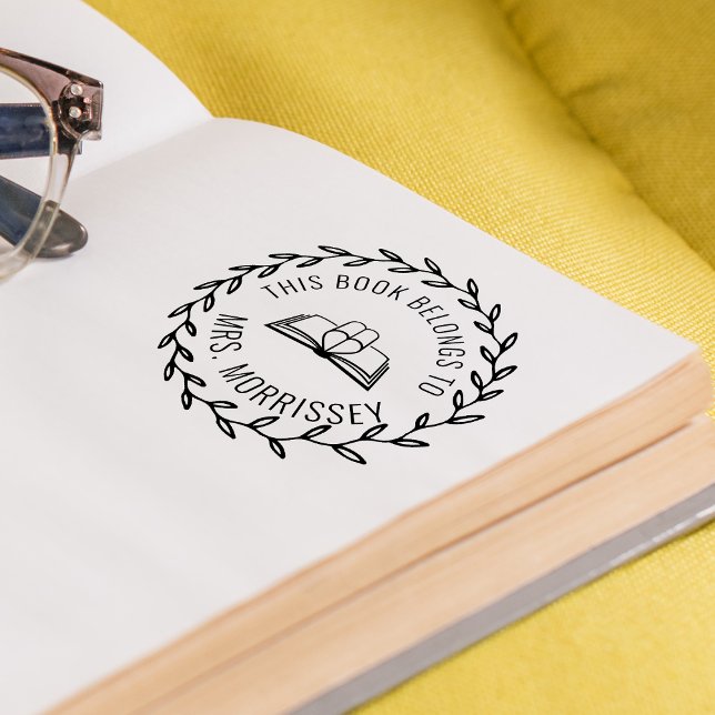 Sello Automático Este Libro Pertenece A Personalizado (This Book Belongs To Personalized Self-inking Stamp)