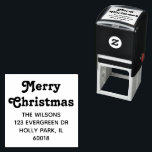 Sello Automático Merry Christmas Retro Typography Return Address<br><div class="desc">Añada un toque de acabado personalizado a los sobres de tarjetas de vacaciones con un elegante sello de autotinta de dirección de retorno retro. El saludo en esta plantilla es sencillo para el personalizar de cualquier texto, como Feliz Navidad, Felices Fiestas, Saludos de Temporadas o Feliz Año Nuevo. Como opción,...</div>