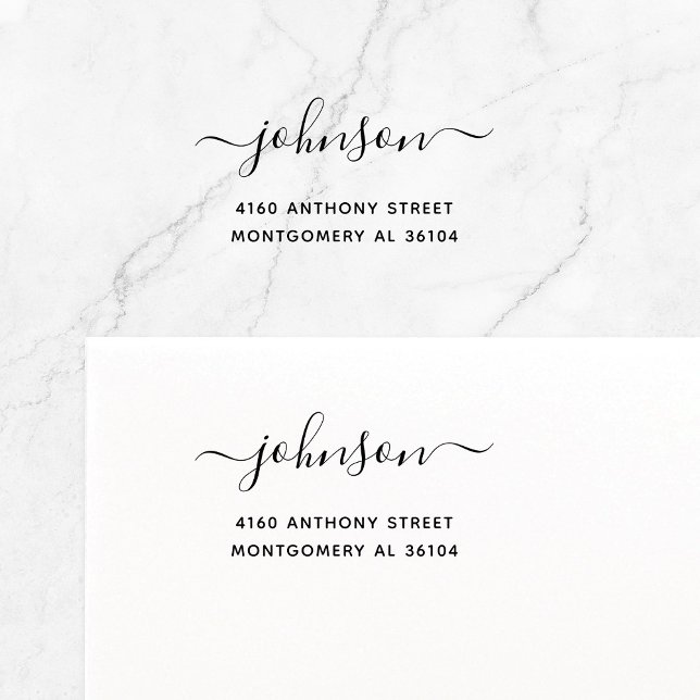 Sello Automático Modern Nombre escrito a mano y dirección de devolu (Modern, elegant calligraphy font with swashes family name self-inking return address stamp.)