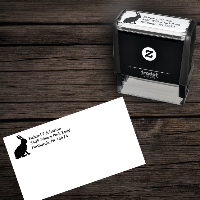 Sello Automático Perfil lateral de conejo negro alto Orejas (Silhouette of sitting rabbit on self inking returnn address stamp.)