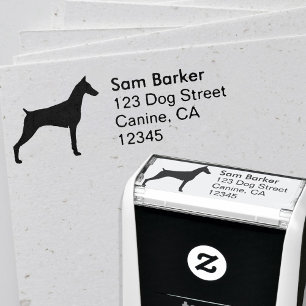 Sello Automático Remite de la silueta del Pinscher del Doberman