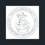 Sello Automático Vintage Christmas Snowman Round Return Address<br><div class="desc">Navidades familia vuelta dirección sellado por sí mismo con tu nombre y dirección en una tipografía elegante de tinta gris plateada con una imagen de muñeco de nieve de Navidad pintada a mano. Simplemente agrega tu nombre y dirección. Diseñado exclusivamente para usted por Happy Dolphin Studio. Si necesita ayuda o...</div>