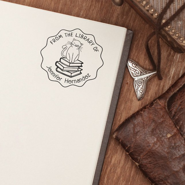 Sello De Caucho Cute Cat y Libros, de la biblioteca de, (Subido por el creador)