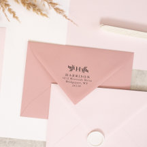 Dirección de retorno de monograma rusos